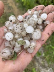 [Images] Le nord Ardeche touché par un violent orage
