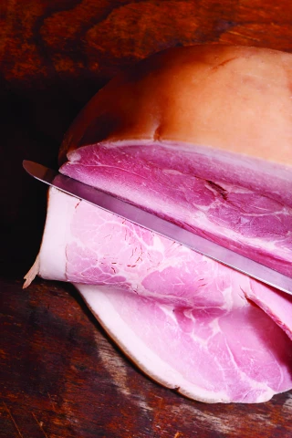 Le jambon cuit, avant tout français, forcément européen