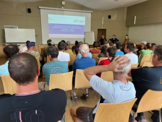 Des éleveurs ardéchois en quête de réponses