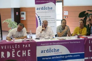 « Accompagner la transition vers un tourisme durable »